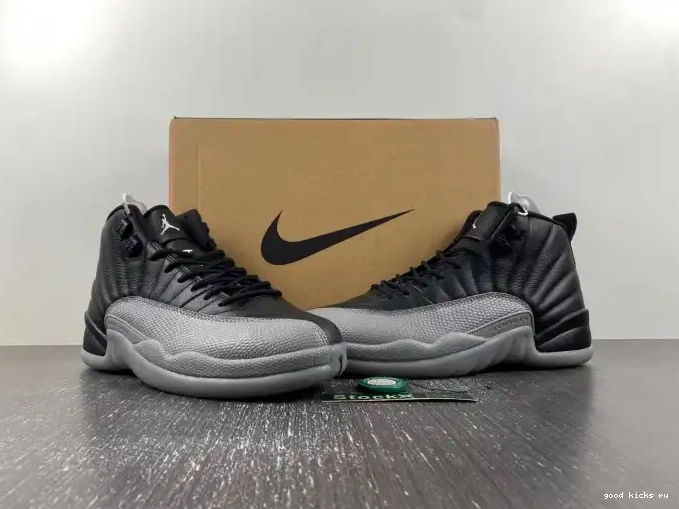 Wolf CT8013-019 Grey Jordan 12 Black Air 0613